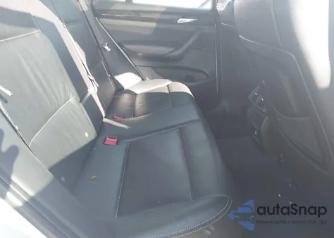 2013 BMW X3 xDrive28I z USA, uszkodzony, nr VIN 5UXWX9C50D0A14960